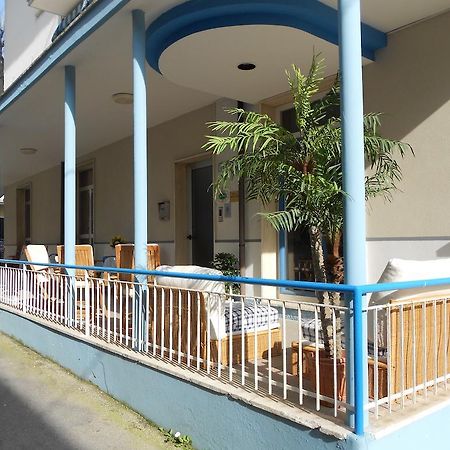 בלריה-איגאה מרינה Hotel Villa Dei Platani מראה חיצוני תמונה