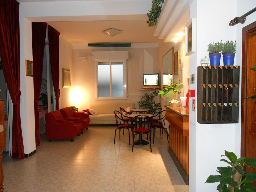 בלריה-איגאה מרינה Hotel Villa Dei Platani מראה חיצוני תמונה